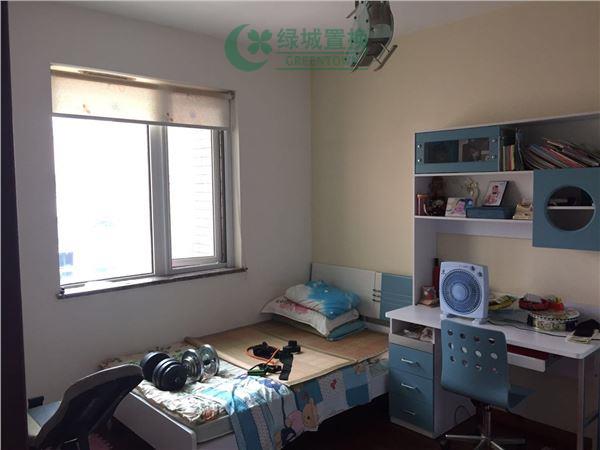 房间