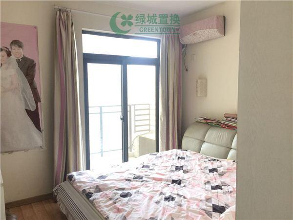 房间