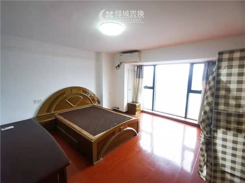 房间