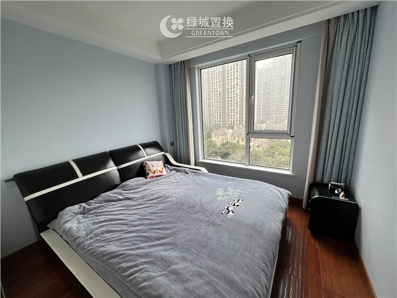 房间