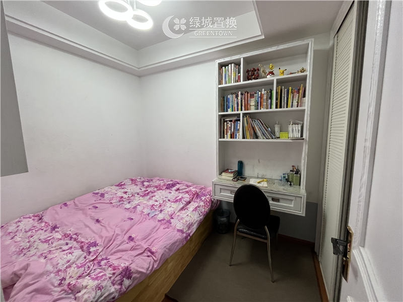 房间