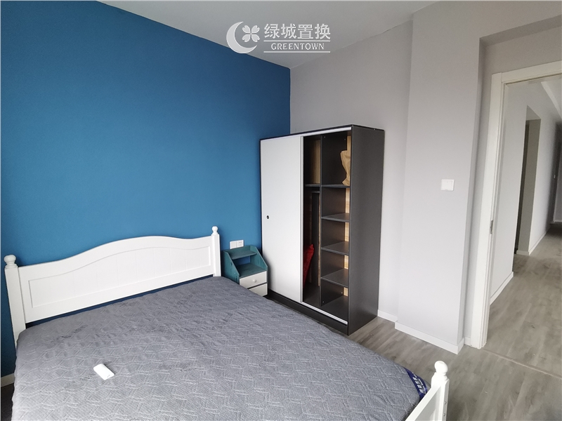 房间