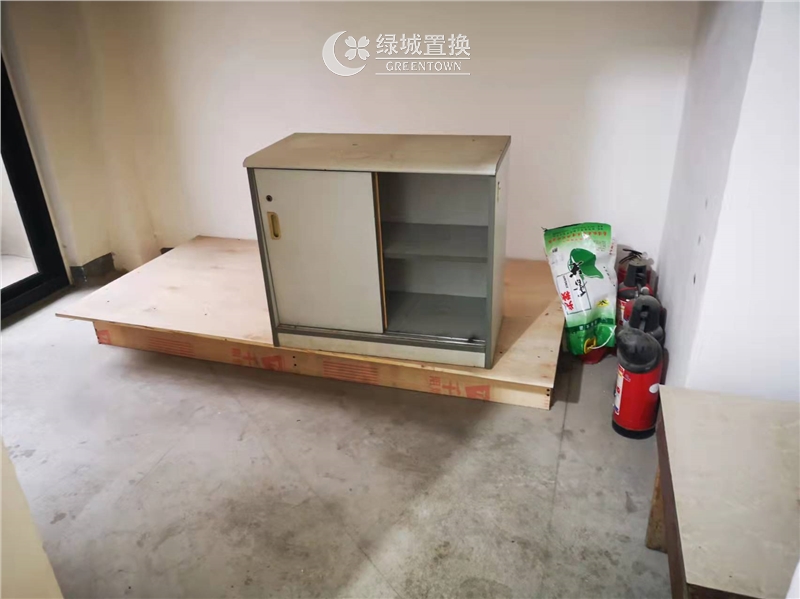 房间