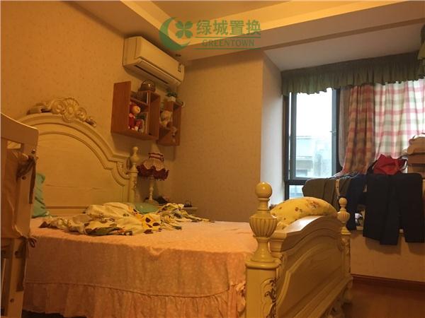 房间