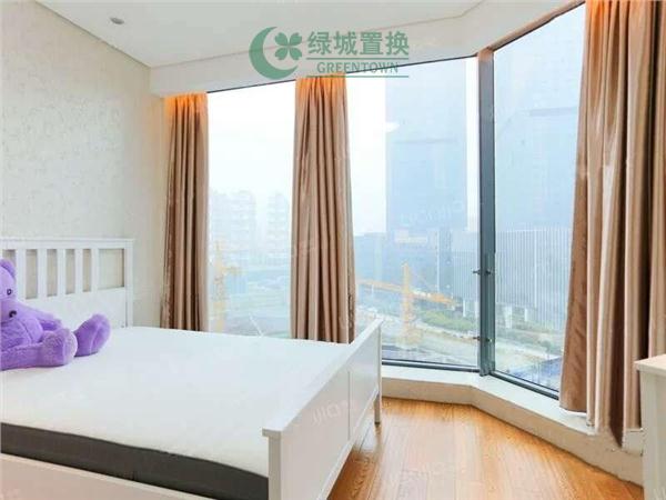 房间