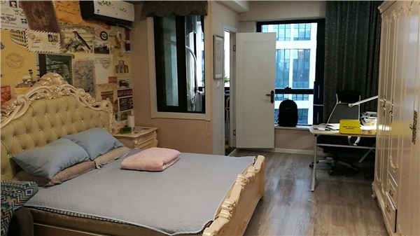 房间