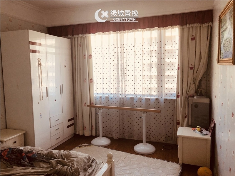 房间