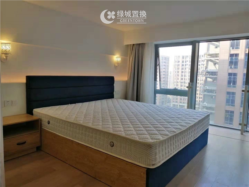 房间