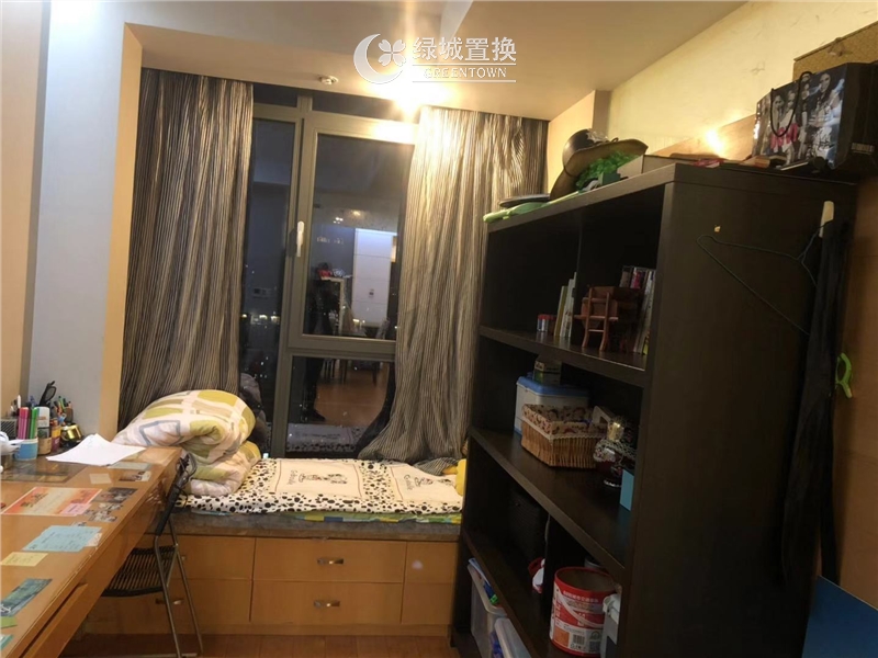 房间