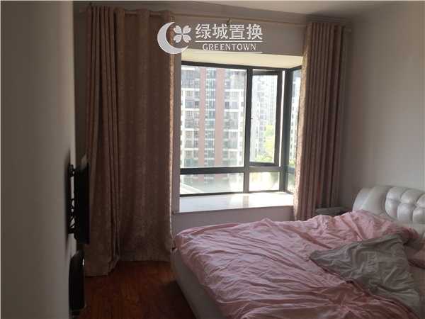 房间