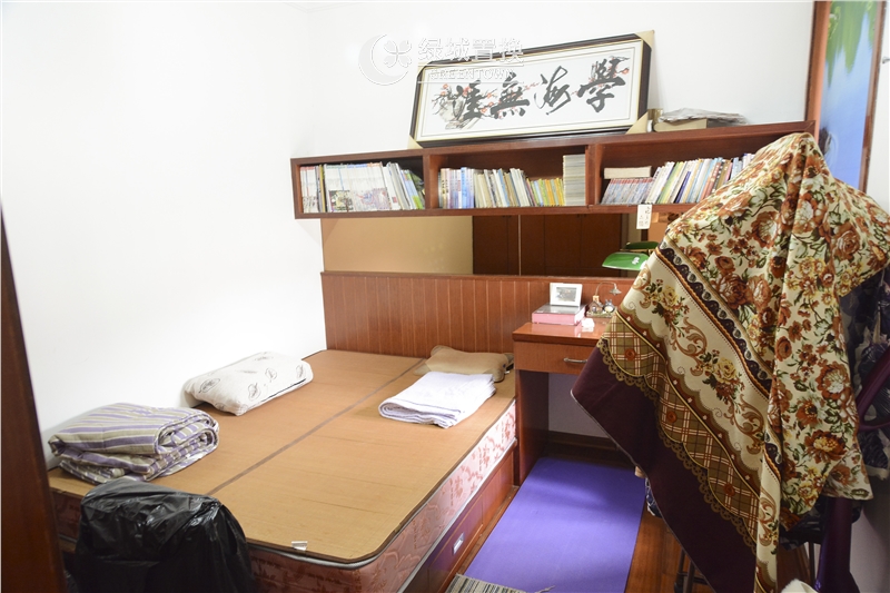 房间