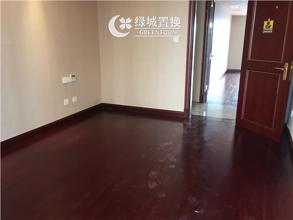房间