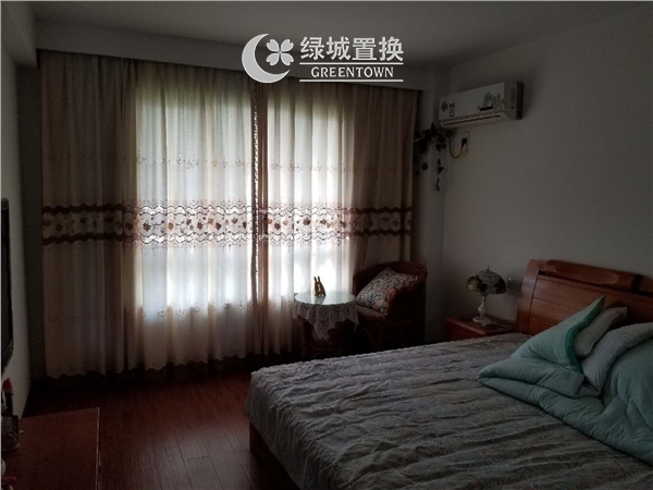 房间