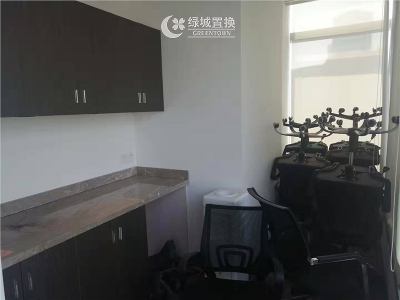房间