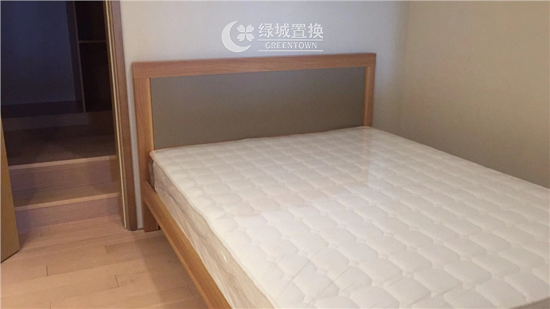房间
