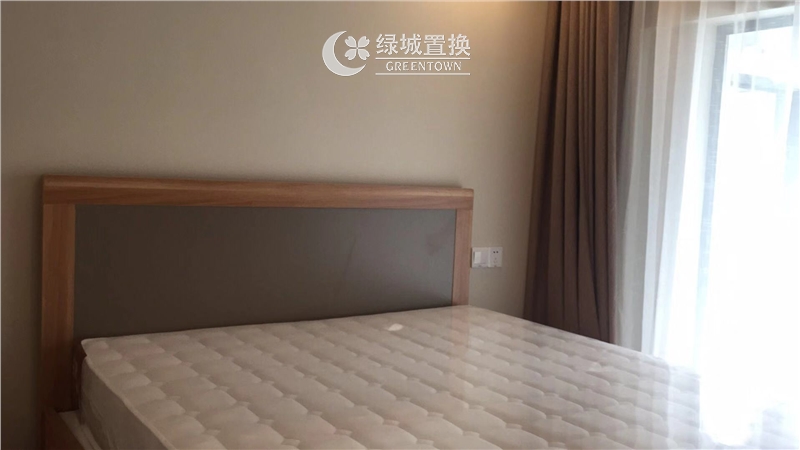 房间