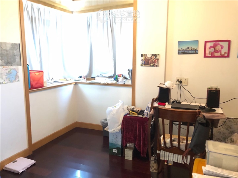 房间