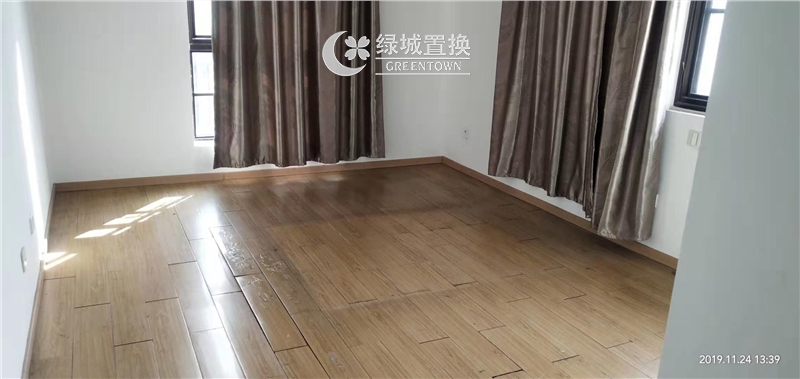 房间