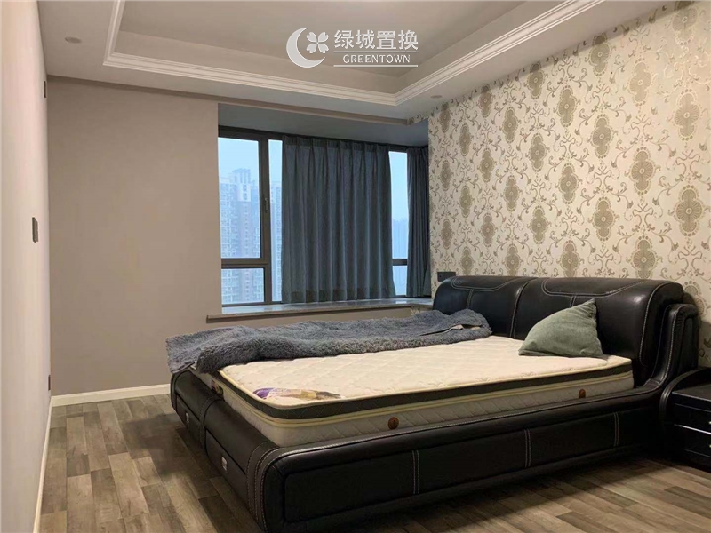 房间