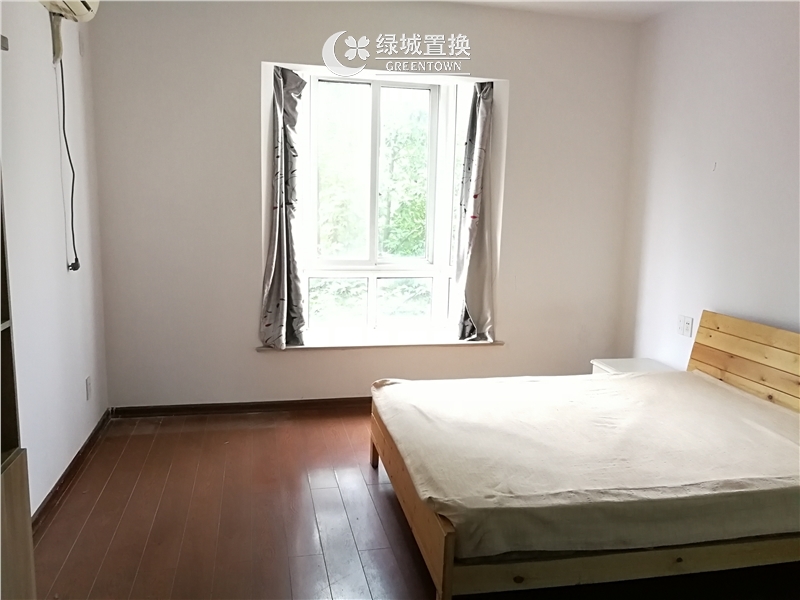 房间