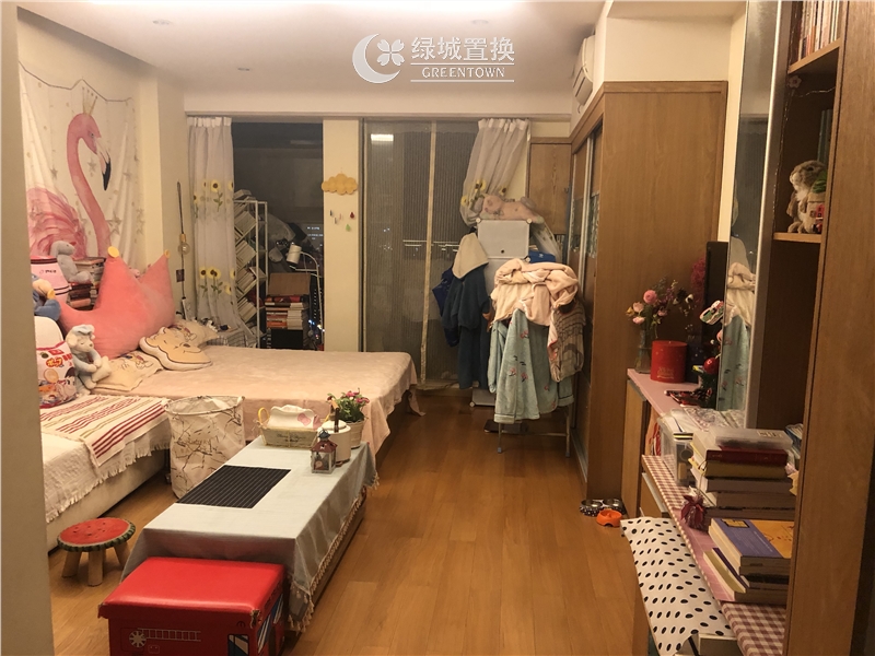 房间