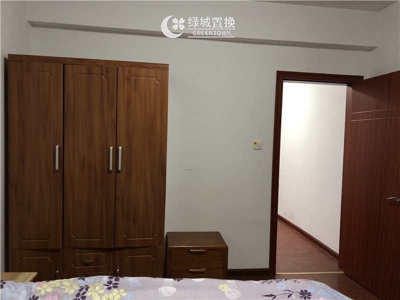 房间