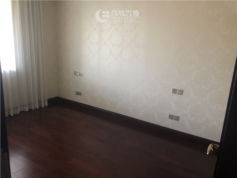 房间