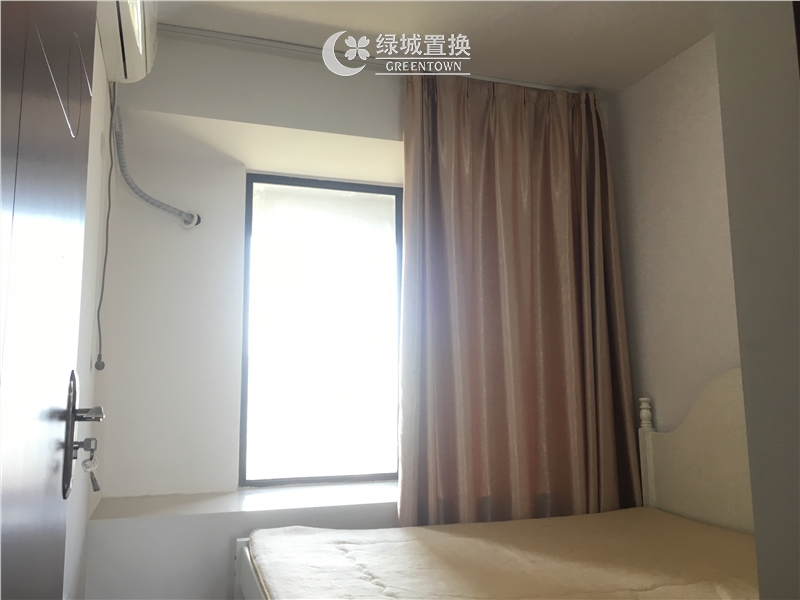 房间