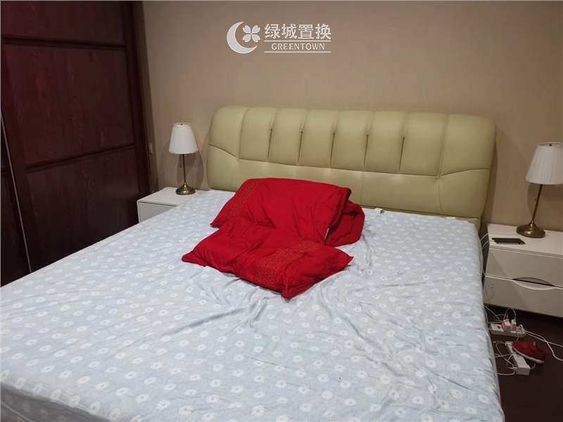 房间