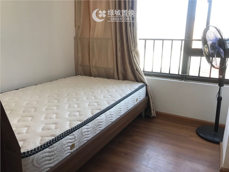房间