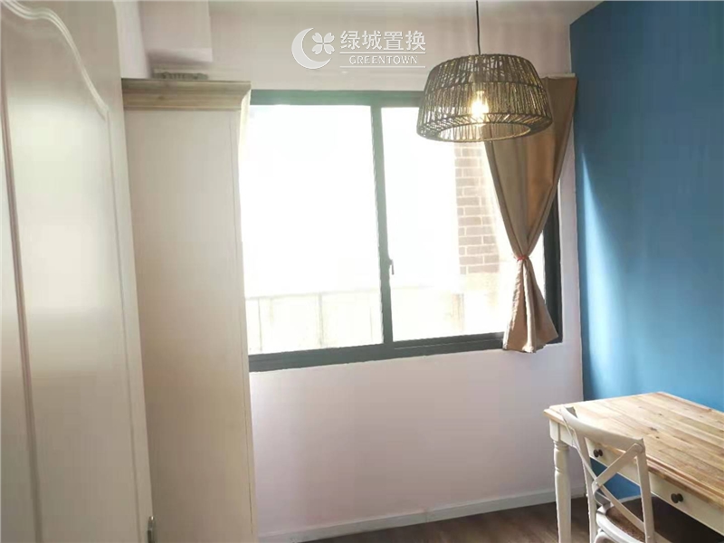 房间