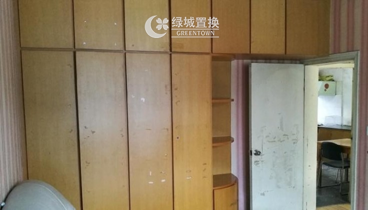 房间