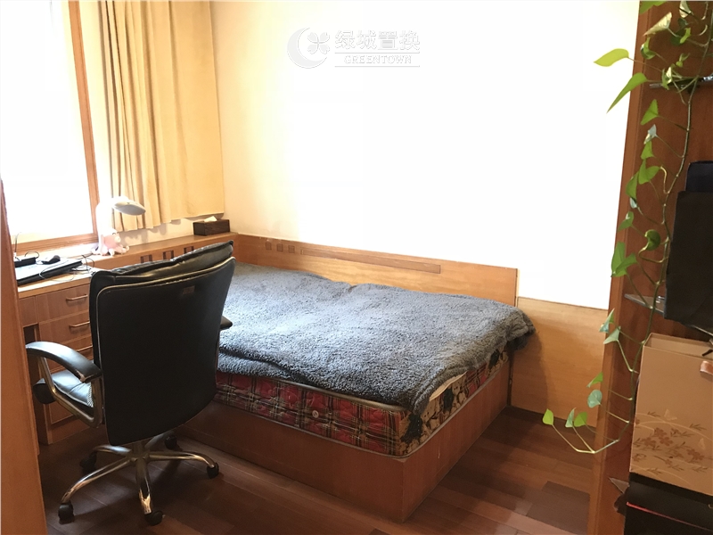 房间