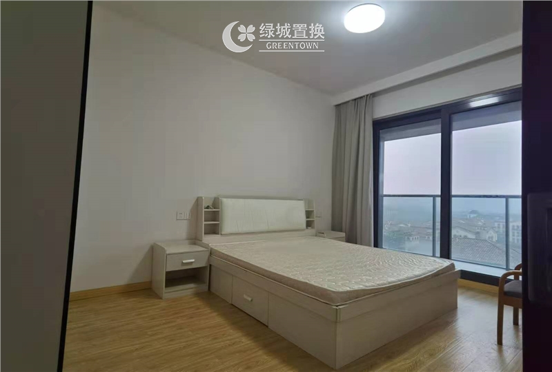 房间