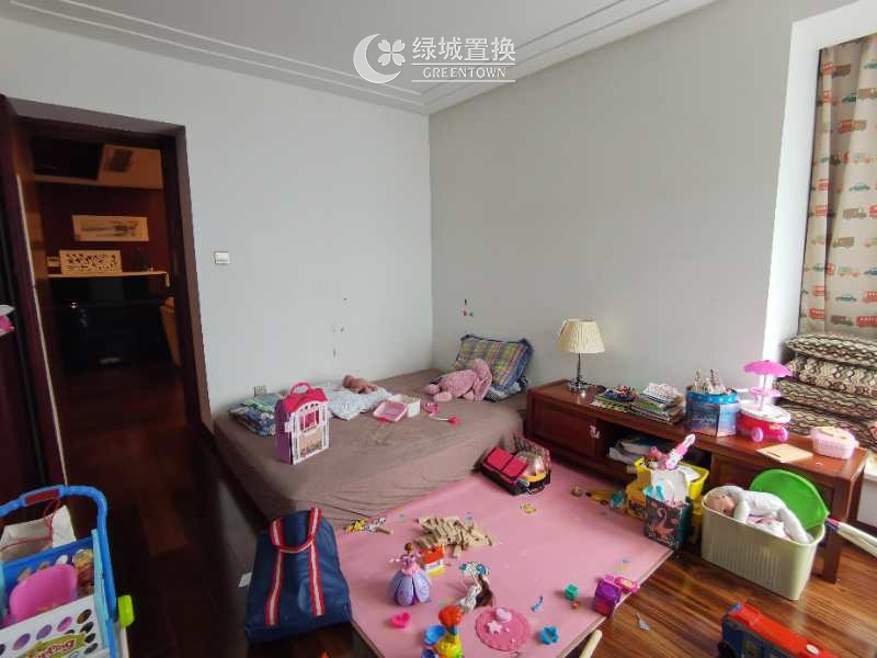 房间