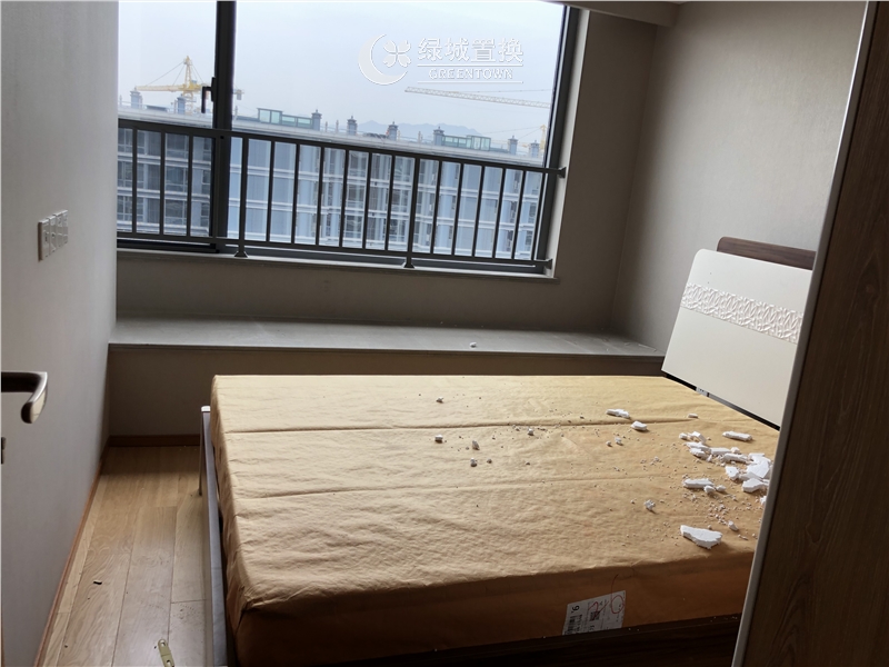 房间