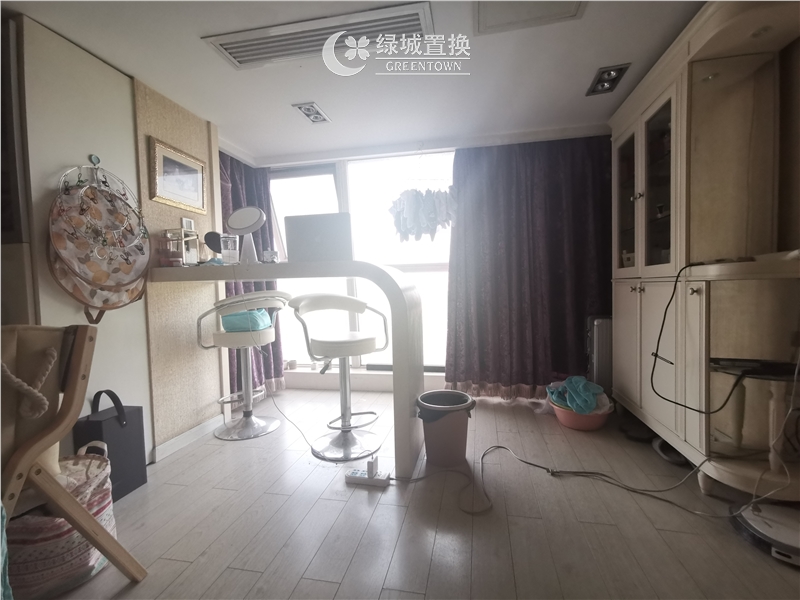 房间