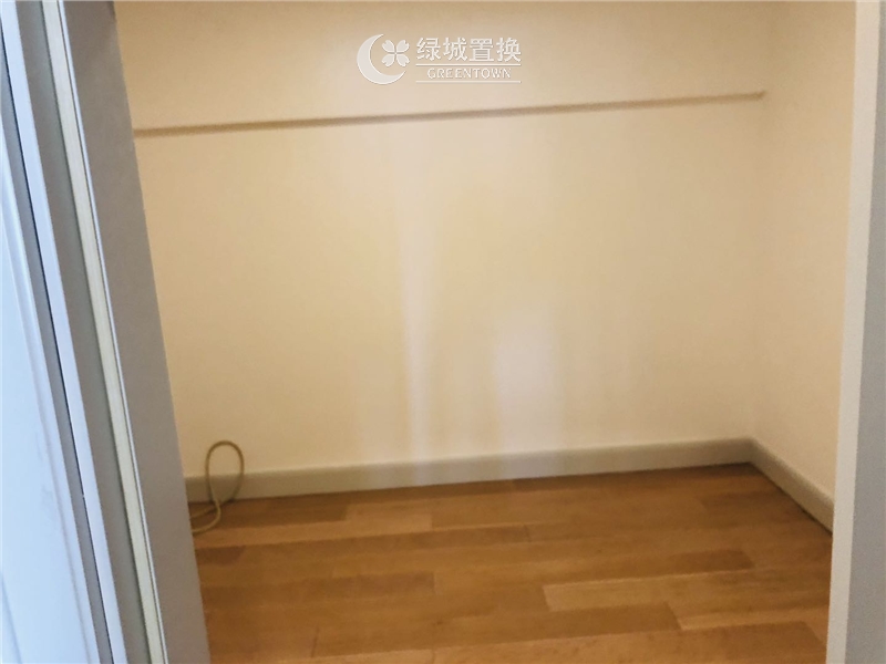 房间