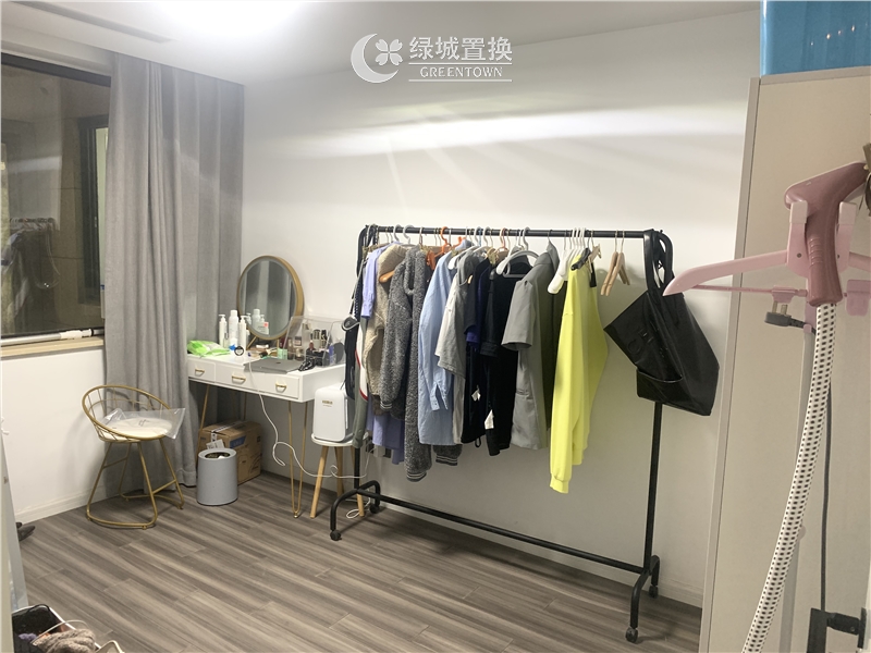 房间