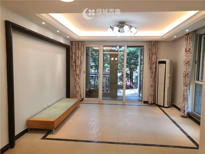 客厅
