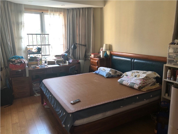 房间