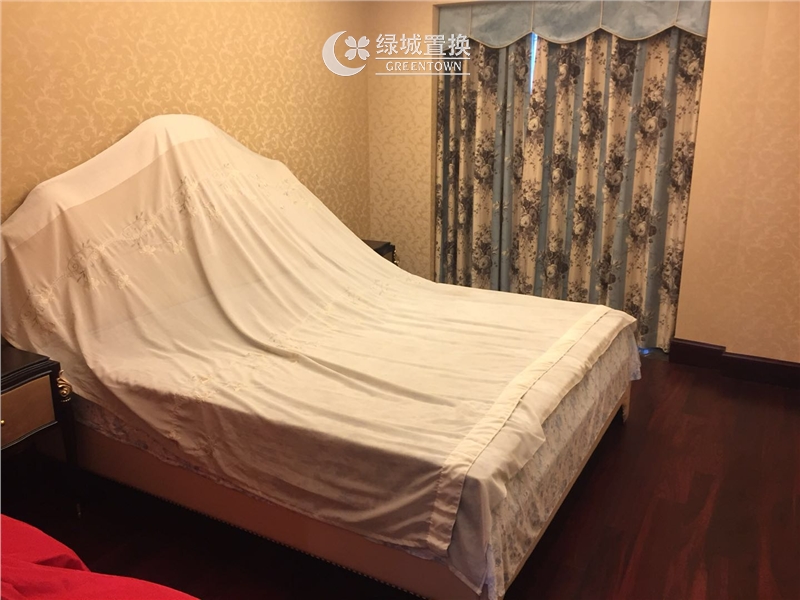 房间