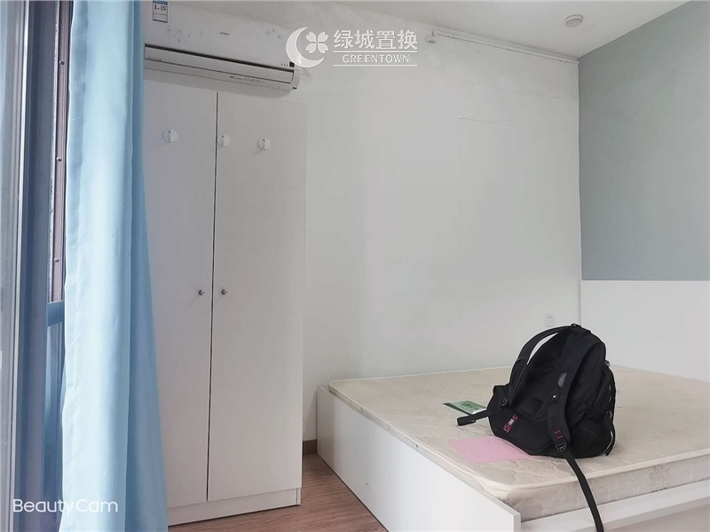 房间