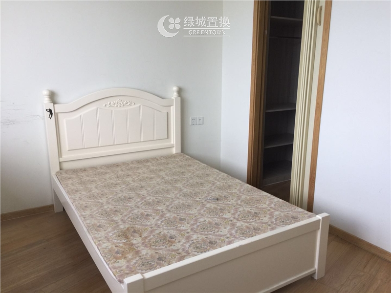 房间