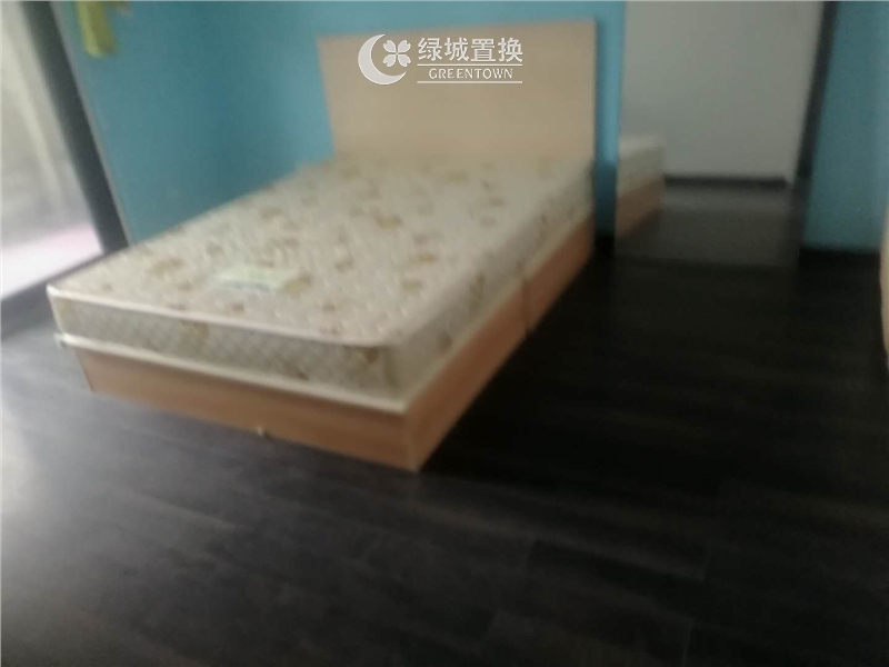 房间