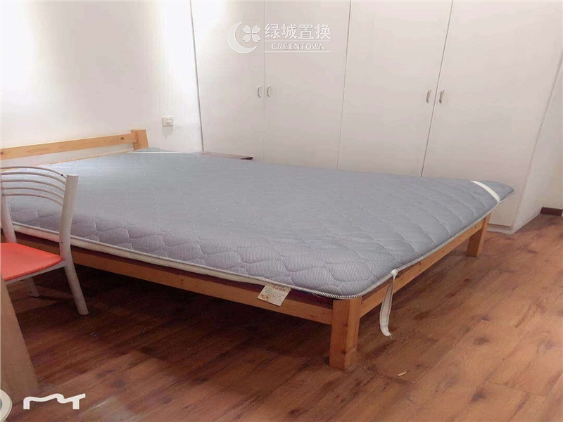 房间