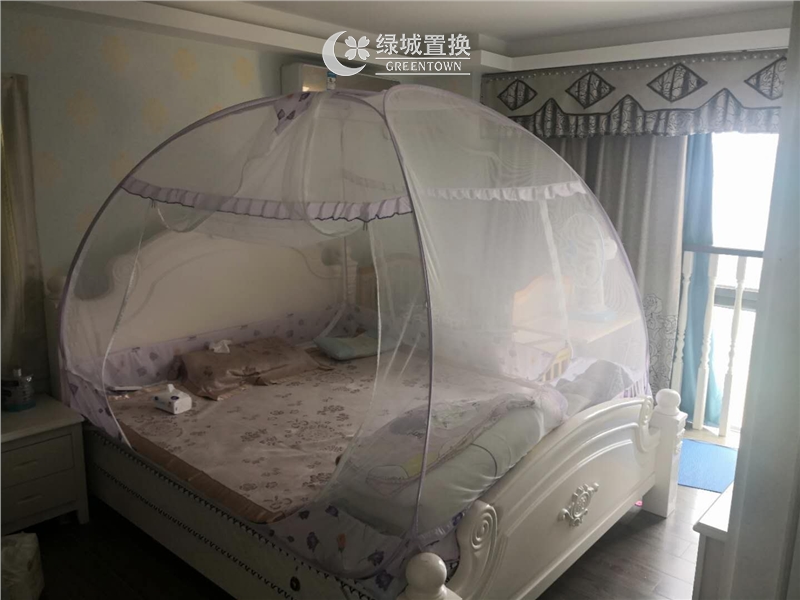 房间