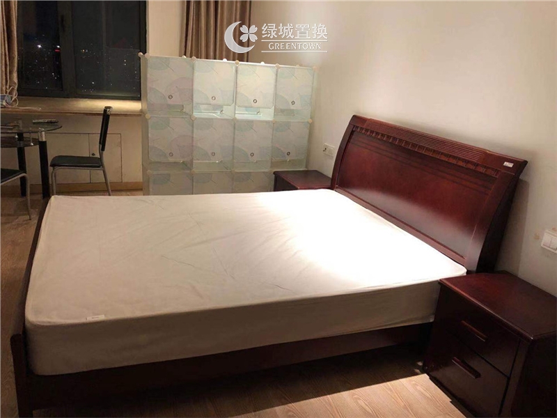 房间