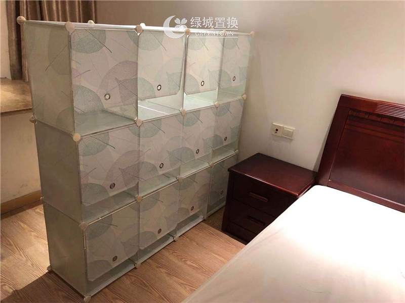 房间
