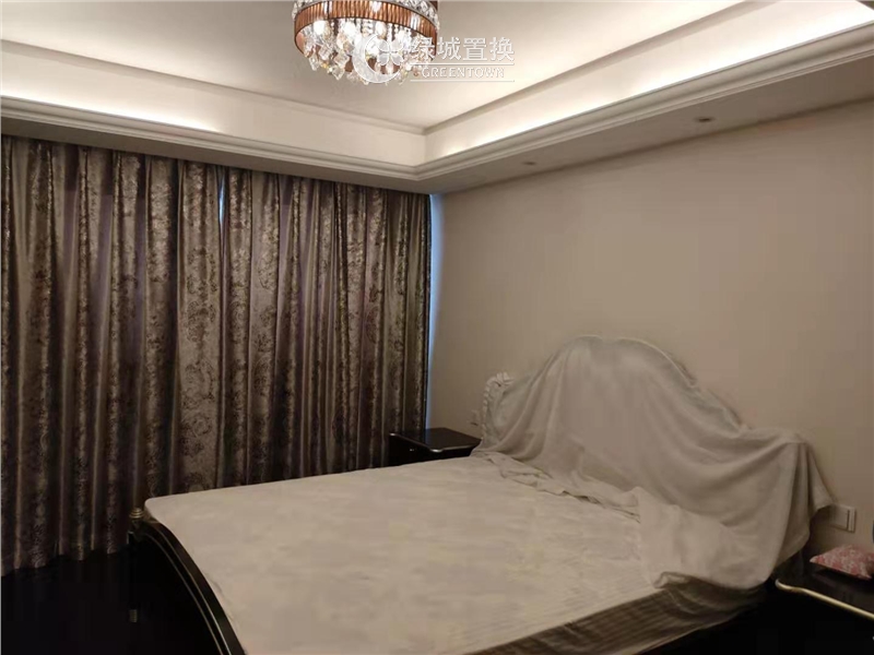房间